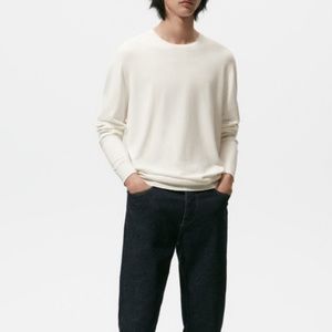 ZARA slim fit white crewneck